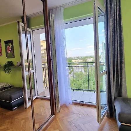 Green&cozy Teofilow District * ウッチ