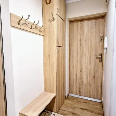 Green&cozy Teofilow District アパート ウッチ